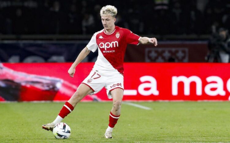 Golovina tretij raz podrjad priznali luchshim igrokom mesjaca v monako futbol rbk sport 0b694ad.jpg