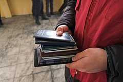 Rossijskaja pensionerka propisala v dvuh svoih kvartirah 11 tysjach migrantov 5c4dbfb.jpg