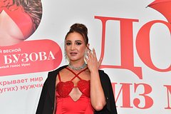 Byvshij vedushhij doma 2 rasskazal o predatelstve buzovoj d6a1178.jpg