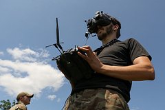 Dron kamikadze atakoval zhilye doma v rossijskom regione 5753e07.jpg