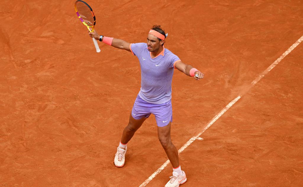 Nadal za tri chasa obygral 108 ju raketku mira na starte mastersa v rime tennis rbk sport a50c132.jpg