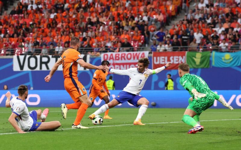 Francija i niderlandy sygrali pervuju nulevuju nichju na evro 2024 futbol rbk sport 231769b.jpg
