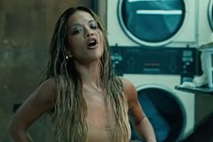 Rita ora stancevala v klipe v trusah poverh kolgotok 182c830.jpg