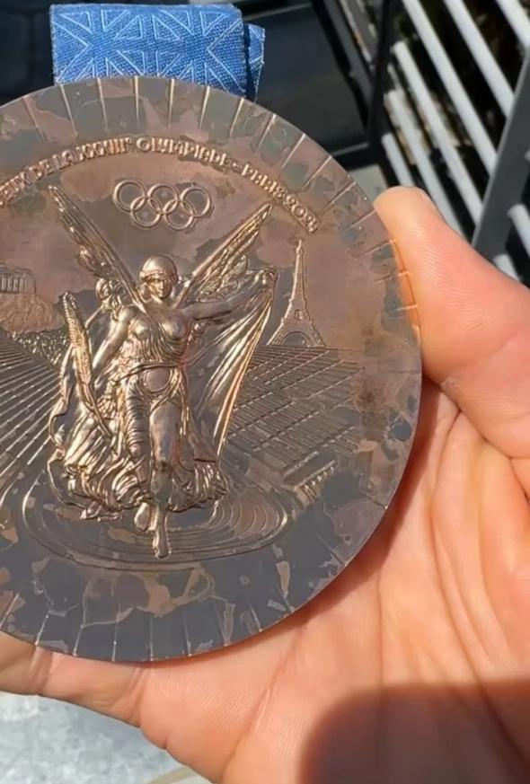 Мировой рекорд у штангистов. Что происходит на Олимпиаде :: Другие :: РБК Спорт4