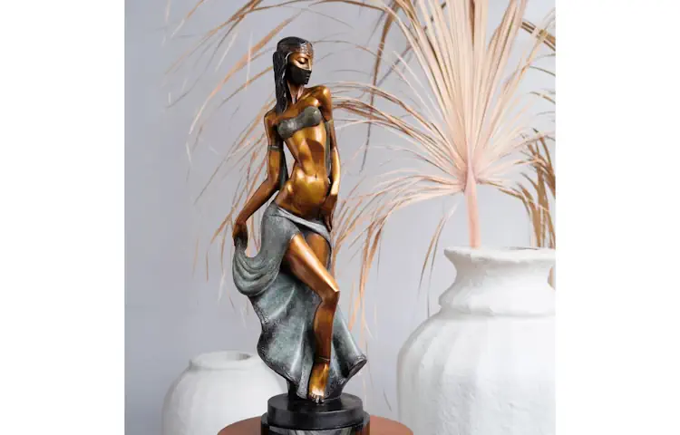 Скульптуры из бронзы (2)